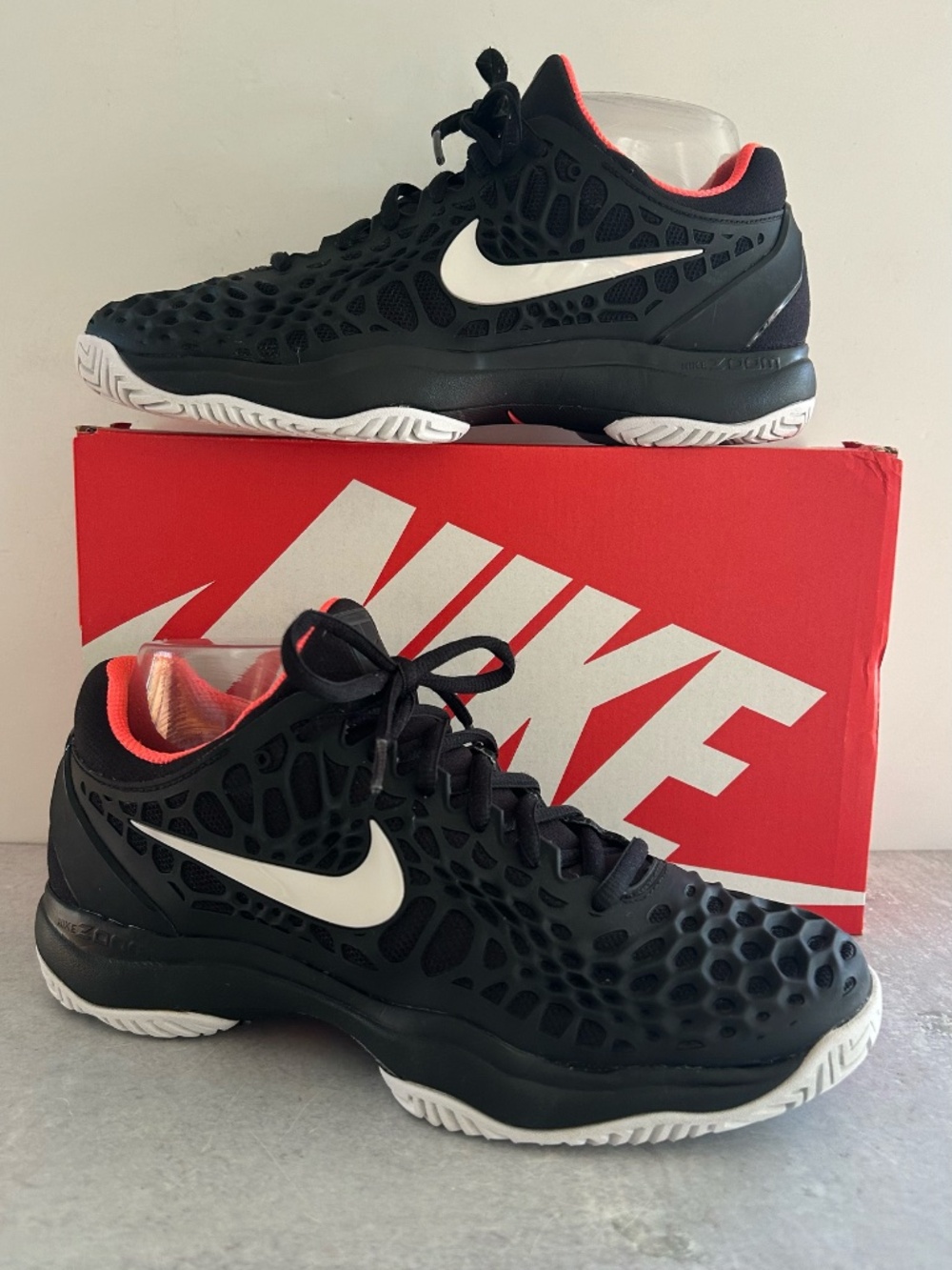 NIKE Air Zoom Cage 3 Hard Court Sneakers, Black 918193-026 Size 7